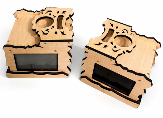 Caja de Radio en Madera con Panel de Acrílico Personalizado